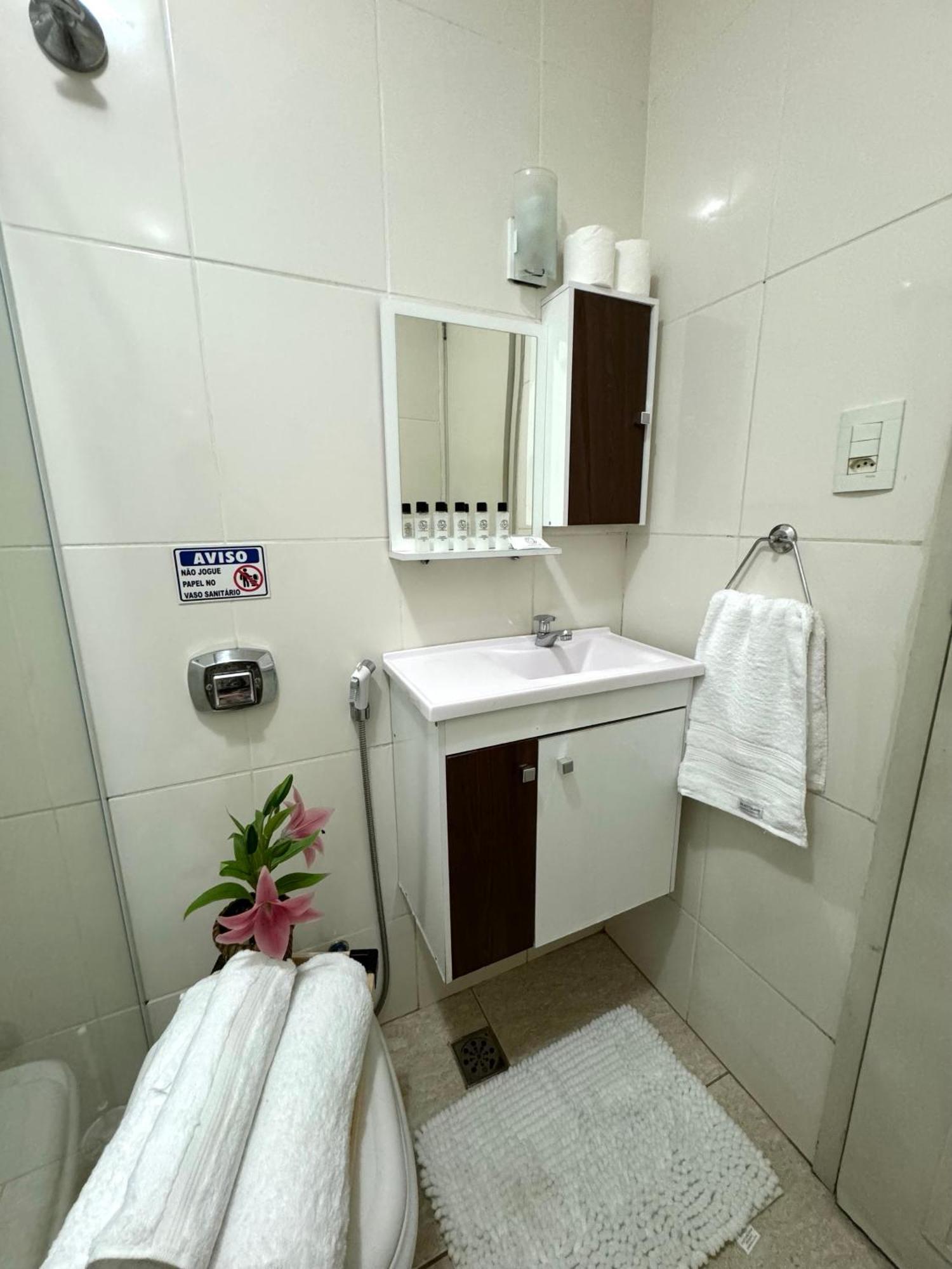 Otimo Na Quadra Da Nsc1137-401 * Rio de Janeiro